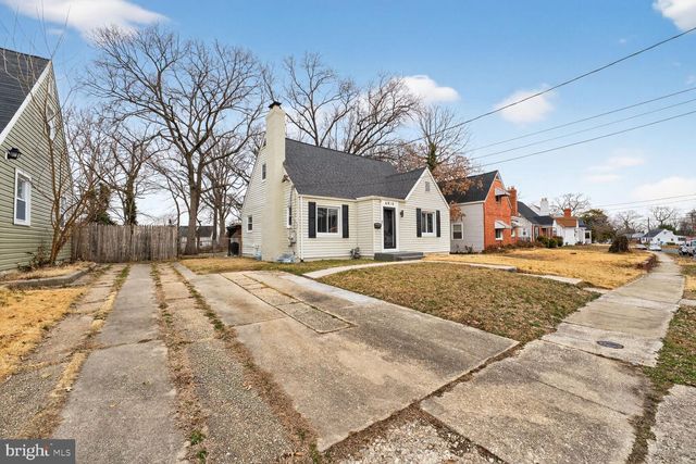 6910 GATEWAY BLVD, District Heights, MD 20747