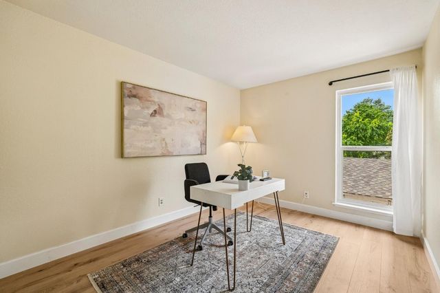 208 Touchstone Pl, West Sacramento, CA 95691