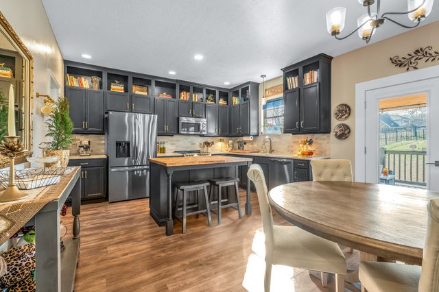 123 Brierfield Way, Hendersonville, TN 37075