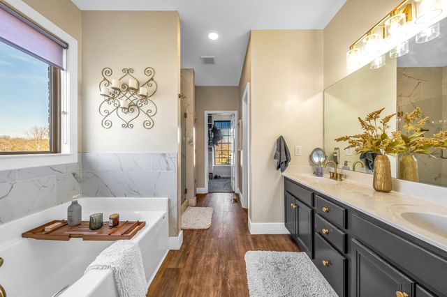 123 Brierfield Way, Hendersonville, TN 37075