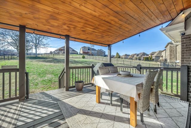 123 Brierfield Way, Hendersonville, TN 37075