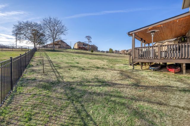 123 Brierfield Way, Hendersonville, TN 37075