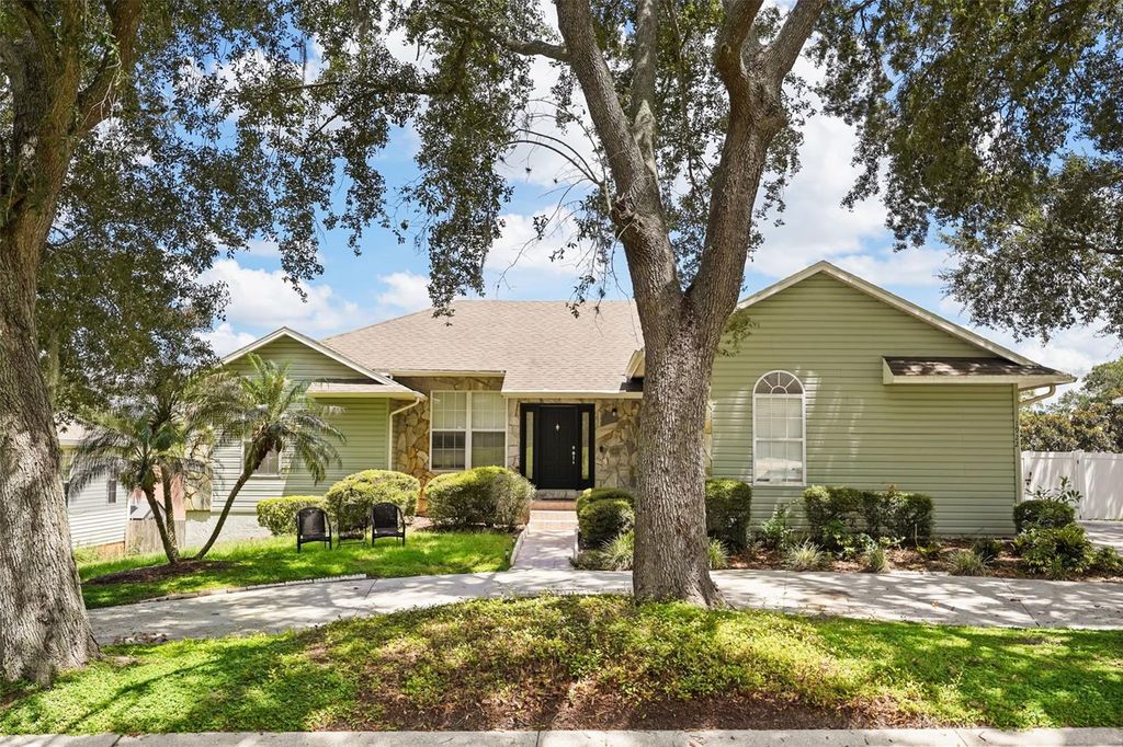 1922 MATTHEW COURT, Lakeland, FL 33813