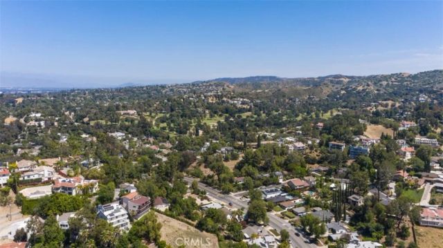 21720 Dumetz Road, Woodland Hills, CA 91364