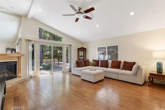 21720 Dumetz Road, Woodland Hills, CA 91364