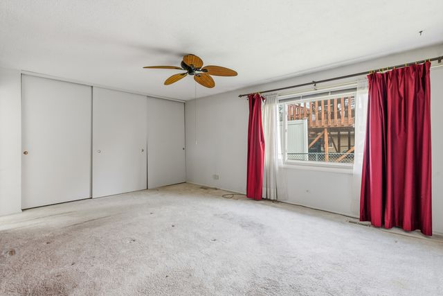 1640 E Andover Drive, Hanover Park, IL 60133