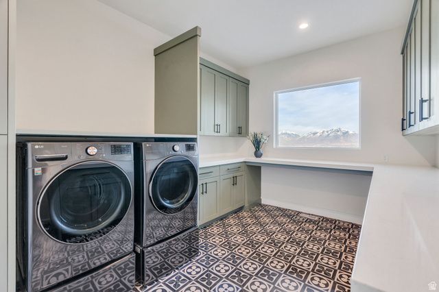 14233 S SUMMIT CREST LN, Herriman, UT 84096