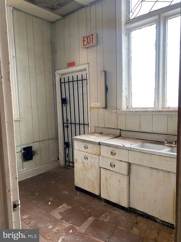1419 REED ST, Philadelphia, PA 19146