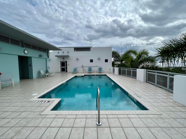 335 SE 6th Avenue 402, Delray Beach, FL 33483
