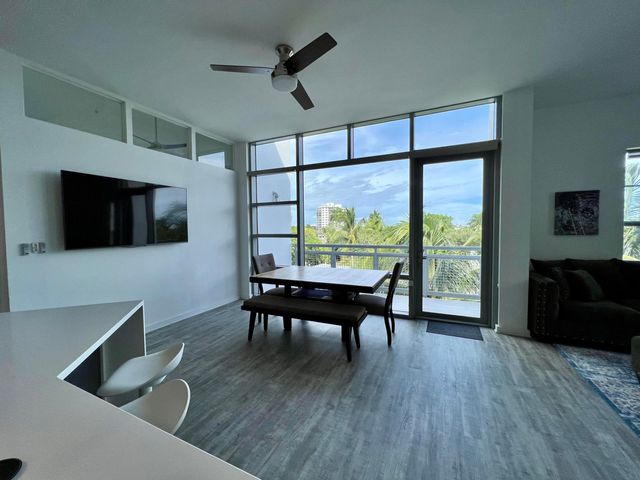 335 SE 6th Avenue 402, Delray Beach, FL 33483