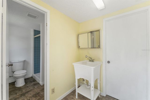125 8TH AVENUE NE, St Petersburg, FL 33701