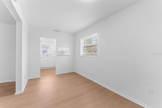 125 8TH AVENUE NE, St Petersburg, FL 33701