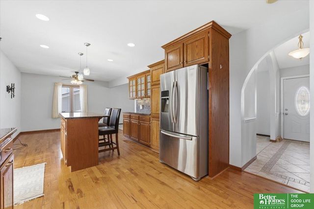 9517 Sprague Street, Omaha, NE 68134