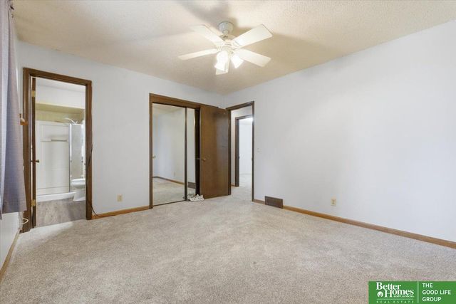 9517 Sprague Street, Omaha, NE 68134