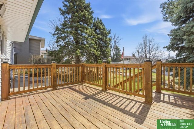 9517 Sprague Street, Omaha, NE 68134