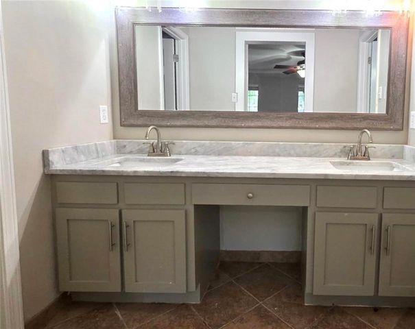 3270 Austin Drive, Mobile, AL 36695