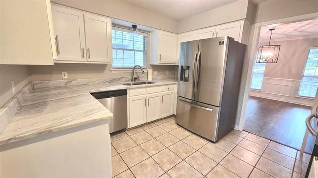 3270 Austin Drive, Mobile, AL 36695