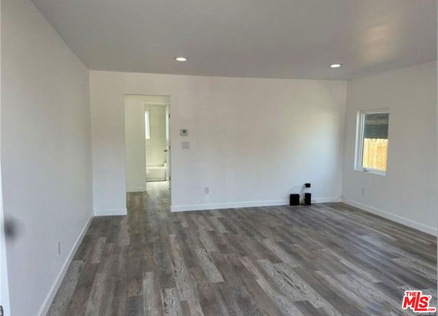 328 W Elm Street, Compton, CA 90220