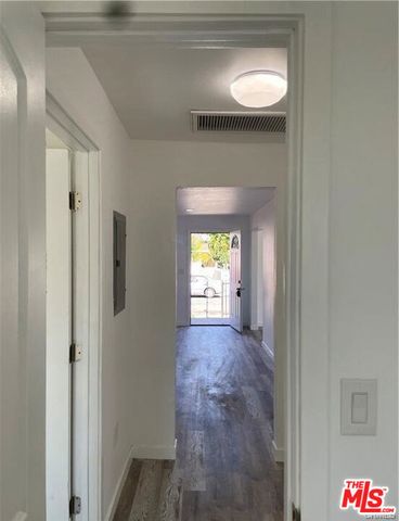 328 W Elm Street, Compton, CA 90220