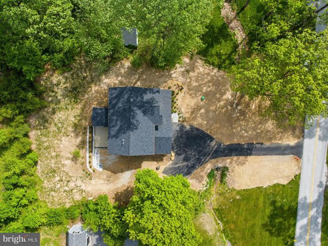77 SPRING RD, Malvern, PA 19355
