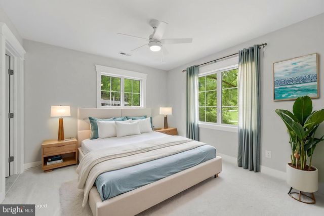 77 SPRING RD, Malvern, PA 19355