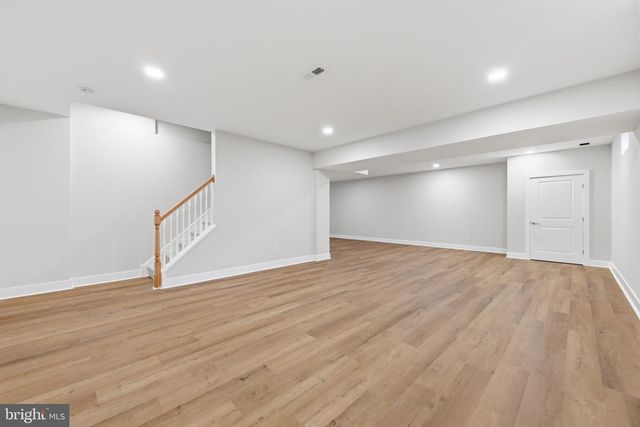77 SPRING RD, Malvern, PA 19355
