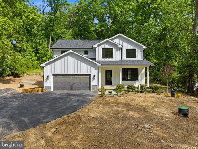 77 SPRING RD, Malvern, PA 19355