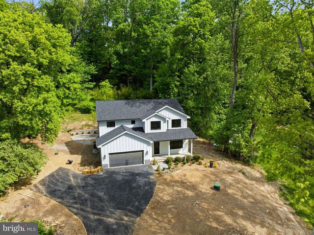 77 SPRING RD, Malvern, PA 19355
