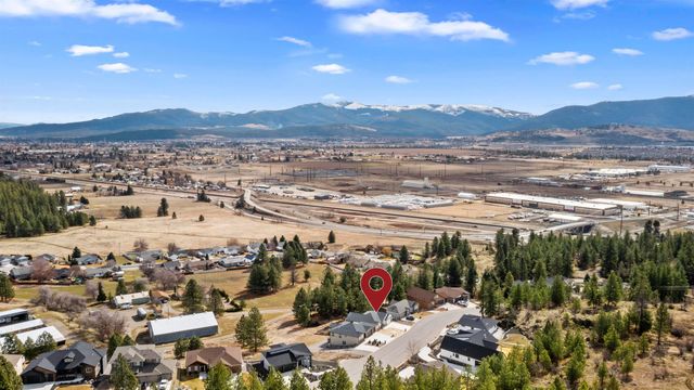 5114 N Del Rey Dr, Otis Orchards, WA 99027