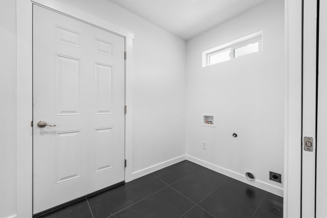 5114 N Del Rey Dr, Otis Orchards, WA 99027