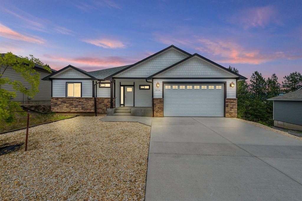 5114 N Del Rey Dr, Otis Orchards, WA 99027