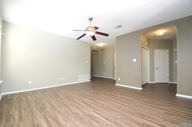 745 HOLLOW RDG, Schertz, TX 78108