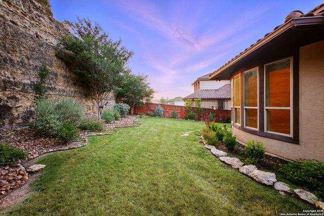 7027 Bella Bluff, San Antonio, TX 78256