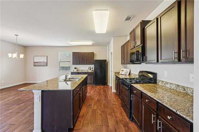 240 Shaker Hollow Drive, Mcdonough, GA 30253