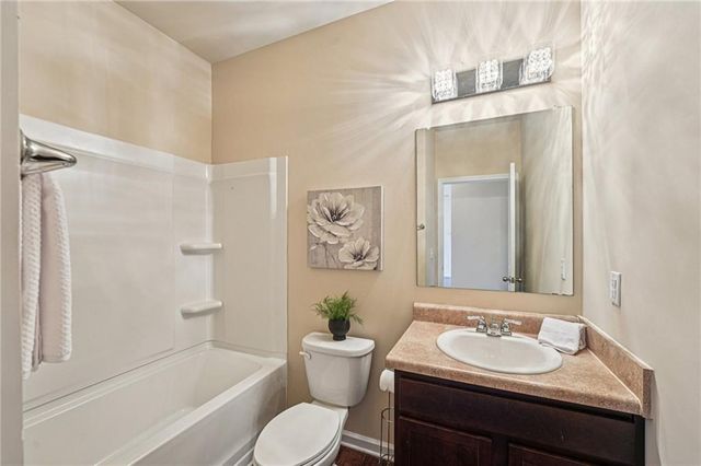 240 Shaker Hollow Drive, Mcdonough, GA 30253