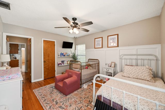 301 Avenue A, Converse, TX 78109