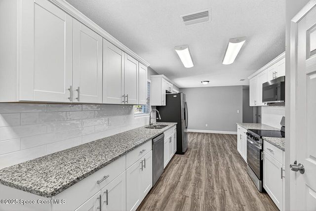 56 1st Court SW, Vero Beach, FL 32962