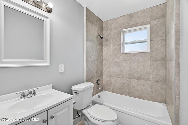 56 1st Court SW, Vero Beach, FL 32962