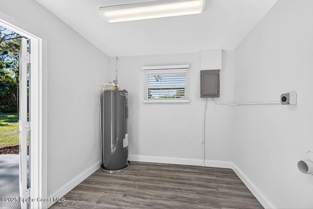 56 1st Court SW, Vero Beach, FL 32962