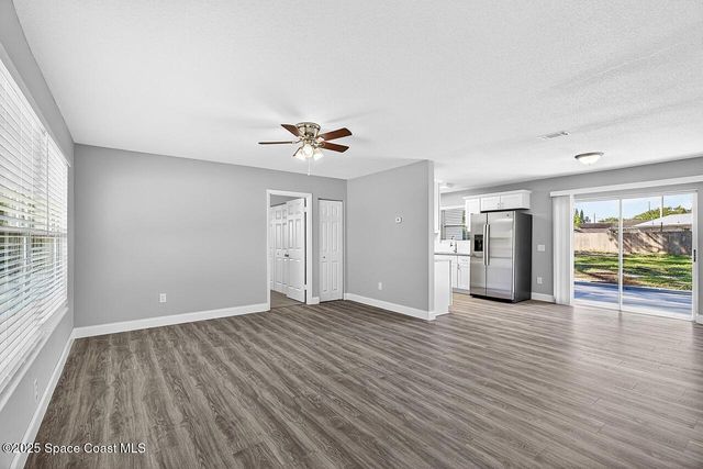 56 1st Court SW, Vero Beach, FL 32962