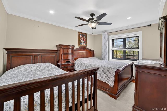 2 Field End Lane 2L, Eastchester, NY 10709