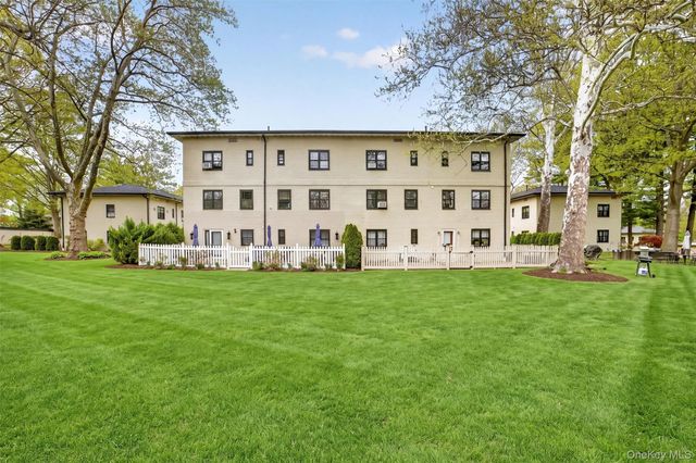 2 Field End Lane 2L, Eastchester, NY 10709