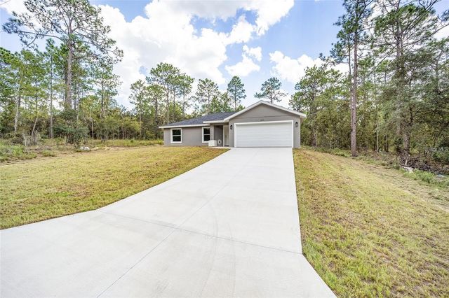 24144 NW WATER OAK AVENUE, Dunnellon, FL 34431