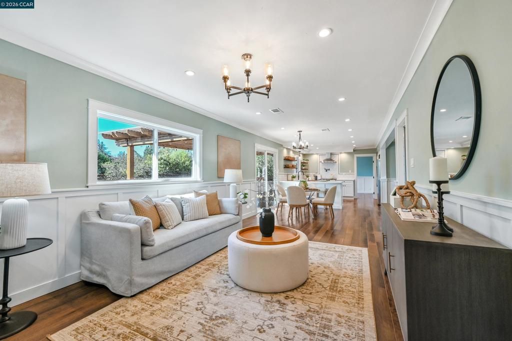 Image 18 of property listing at 21 Fafnir Pl, Pleasant Hill, CA 94523