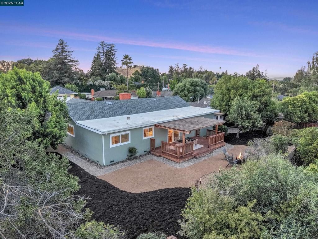 Image 33 of property listing at 21 Fafnir Pl, Pleasant Hill, CA 94523
