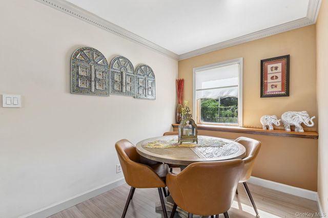2 Fernwood Terrace N, Garden City, NY 11530