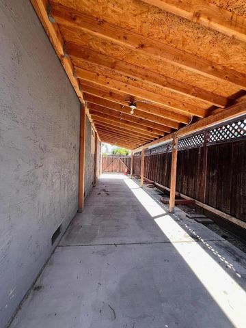 77 Shenado Place, San Jose, CA 95136