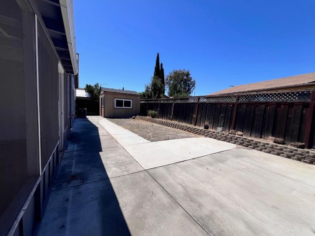 77 Shenado Place, San Jose, CA 95136