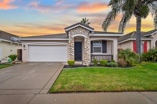 3042 Tintorera Way, Sacramento, CA 95833