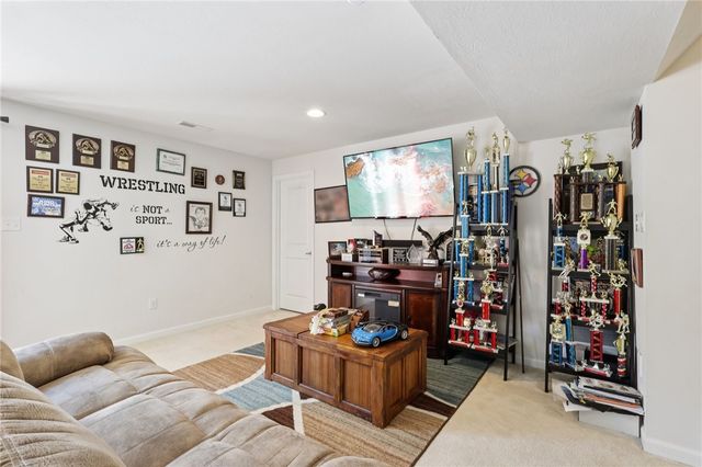 443 Isabella Court, Jackson Twp, PA 16063